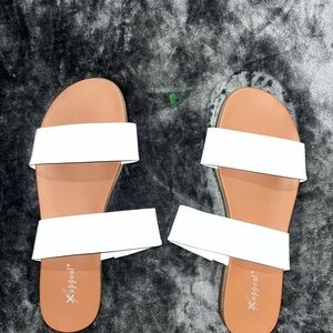 Xappeal  Women's Edith Slide Sandals